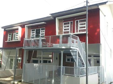 Hunian asri mewah semi villa di Cikalang cileunyi dkt TOL