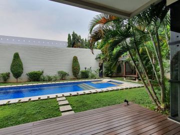 RUMAH at Jl TELADAN / FATMAWATI, JAKSEL (DEKAT MRT STATION)