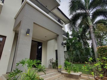 RUMAH at Jl TELADAN / FATMAWATI, JAKSEL (DEKAT MRT STATION)