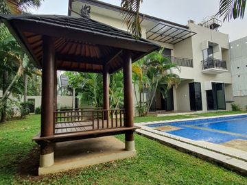 RUMAH at Jl TELADAN / FATMAWATI, JAKSEL (DEKAT MRT STATION)