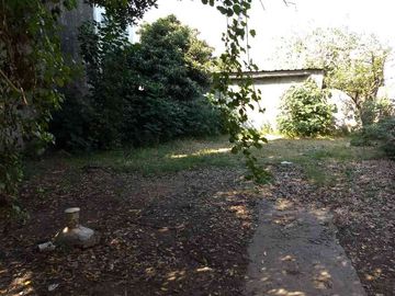 Casa en venta en Isidro Casanova