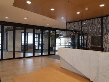 Dijual Ruang kantor eksklusif Soho Capital, Central Park
