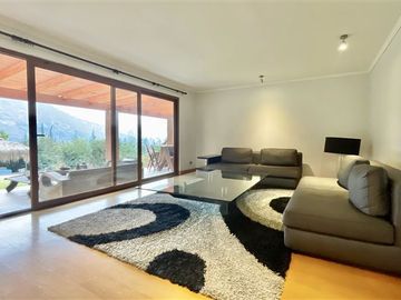 Casa en Venta en Lo Barnechea