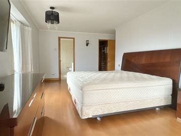 Casa en Venta en Lo Barnechea