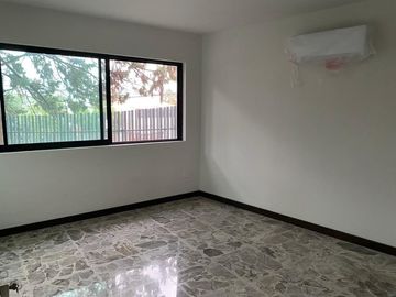 CASA EN VENTA, CONTRY LA SILLA - GUADALUPE N.L.
