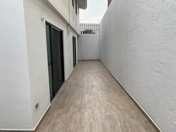 CASA EN VENTA, CONTRY LA SILLA - GUADALUPE N.L.
