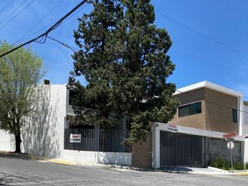 CASA EN VENTA, CONTRY LA SILLA - GUADALUPE N.L.