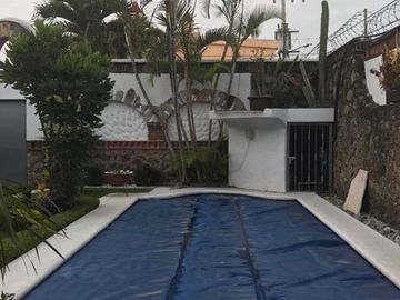 Casa en Privada en Delicias, Cuernavaca, Morelos CAEN-277-Cp