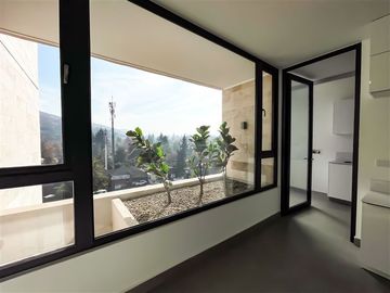Departamento en venta de 4 dorm. en Lo Barnechea