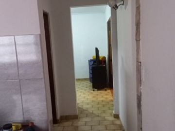 CASA 3 AMB. + GALPON . DE LOS RESERVISTAS ESQUINA GABOTO