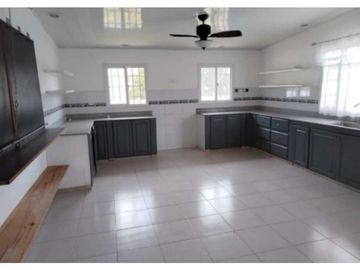VENDO CASA EN LA CHORRERA GUADALUPE 3R