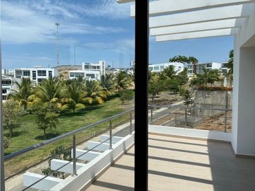 ¡Descubre tu hogar de ensueño en la Urbanización Ciudad del Mar.