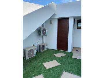 ¡Descubre tu hogar de ensueño en la Urbanización Ciudad del Mar.