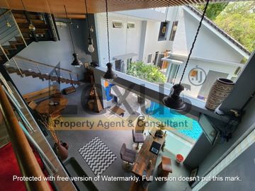 Dijual Rumah Model Villa Bali Ada Kolam Renang Foresta BSD