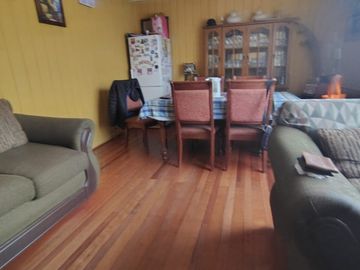 FOCOLARE PROPIEDADES VENDE PROPIEDAD COMERCIAL OPORTUNIDAD