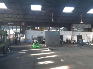 VENDO BODEGA INDUSTRIAL SECTOR SANGOLQUI.