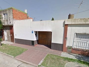 Casa en venta en Quilmes Sur