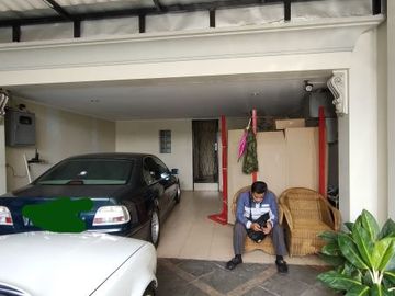 Rmh second classic house siap Huni jagakarsa,Jaksel