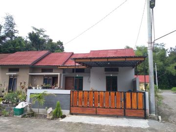 Nyaman Hunian Minimalis dekat Jl Raya Manisrenggo