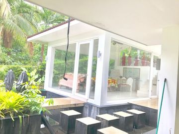 Rush Sale 5 BR Vacation Home Las Haciendas Laurel Batangas