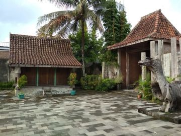 Rumah Mewah Kayu Jati Kuno Istimewa Tanah Luas Jln Palagan