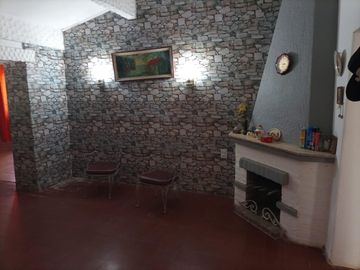 CASA AMOBLADA EN VENTA SANTA ROSA DE CALAMUCHITA FRENTE AL RIO