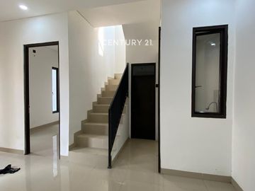 Dijual Rumah Brand New Dekat Tol Parigi Js 18675