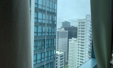 FOR LEASE: 1BR Condo in One Uptown BGC