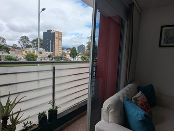 apartamento en venta en villa mayor oriental. Cod V5082