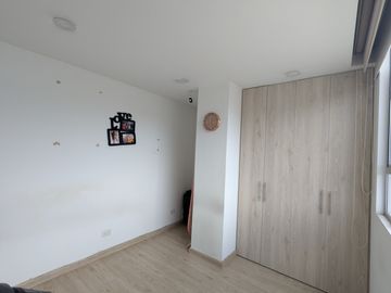 apartamento en venta en villa mayor oriental. Cod V5082