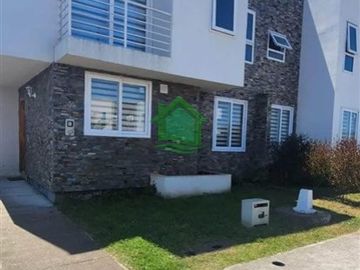 Casa en venta de 3 dorm. en Osorno