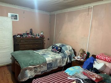 Casa en venta de 4 dorm. en Llallay a metros del centro civi