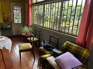 Casa en venta de 4 dorm. en Llallay a metros del centro civi