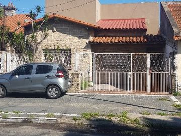 Casa en venta en Lanus Oeste