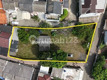 Tanah Kosong & Luas Di Lokasi Bagus Di Cinere, Turun Harga