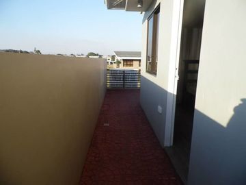 Duplex House and Lot For Sale with 3 Bedrooms Good For Inves