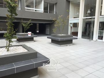 Departamento en Venta en Calle Rosas, cerca teatro Teletón