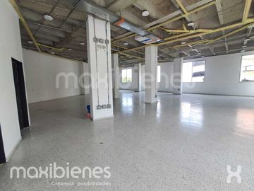local en arriendo en robledo. Cod A72727