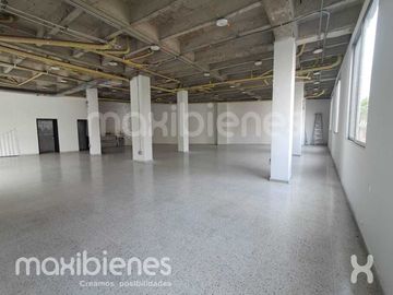 local en arriendo en robledo. Cod A72727