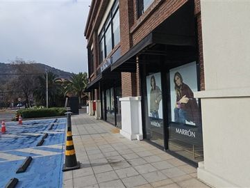 Local Comercial en arriendo en Lo Barnechea
