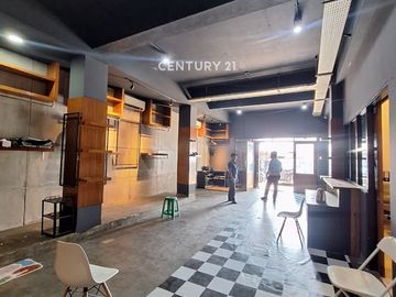 HOT SALE Dijual Cepat Ruko 3 Lantai Di Kebayoran Lama Jak Sel