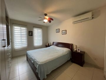 Se Vende Casa en Costa Verde Versalles