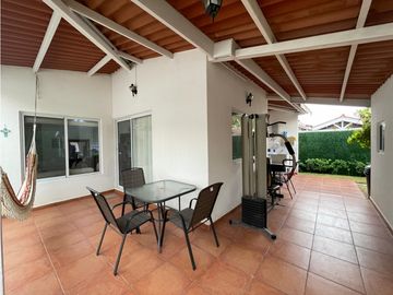 Se Vende Casa en Costa Verde Versalles