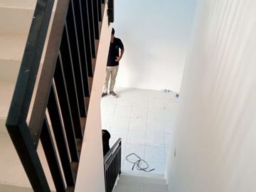 PROMO RUMAH SIAP HUNI 2 LANTAI DI KULON PROGO, SIAPA CEPAT DIA DAPAT!