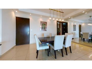 Se Vende Apartamento de 114 m2, en P.H. San Francisco Bay, a $235,000