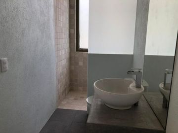 RESIDENCIA EN AVANDARO