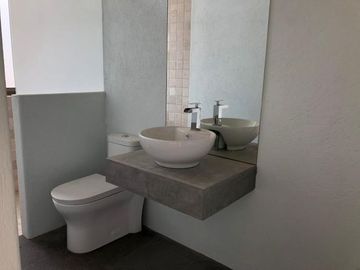 RESIDENCIA EN AVANDARO