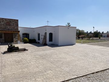 RANCHO 5 HECTARAS ENTRE POLOTITLAN Y NOPALA A 1 HORA DE QUERETARO