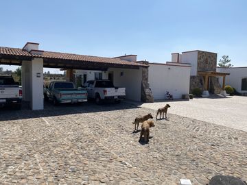 RANCHO 5 HECTARAS ENTRE POLOTITLAN Y NOPALA A 1 HORA DE QUERETARO