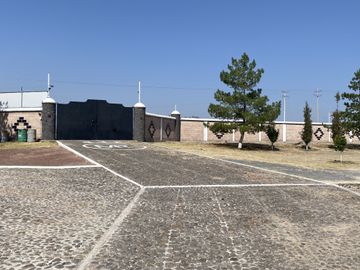 RANCHO 5 HECTARAS ENTRE POLOTITLAN Y NOPALA A 1 HORA DE QUERETARO